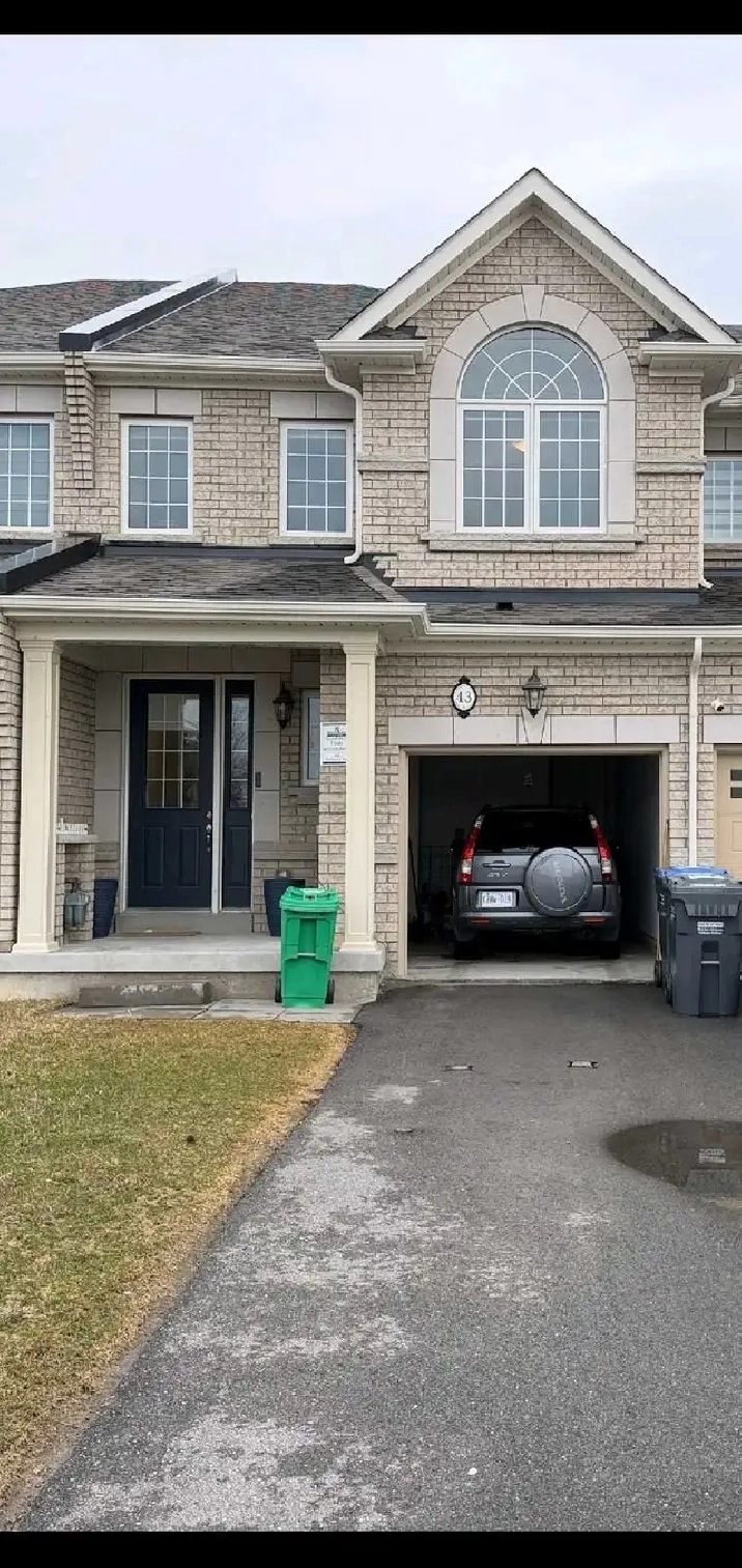 Townhouse  for lease