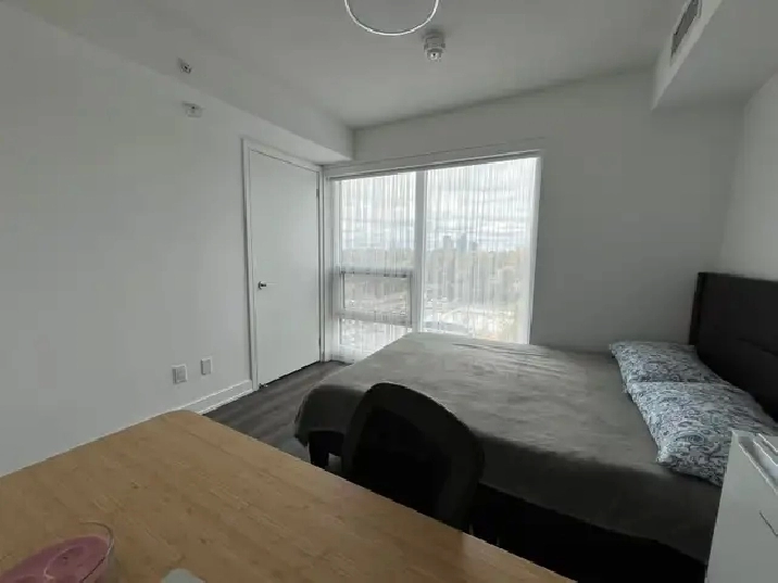 Room for Rent – Dundas St W & Kipling Ave - $1,200