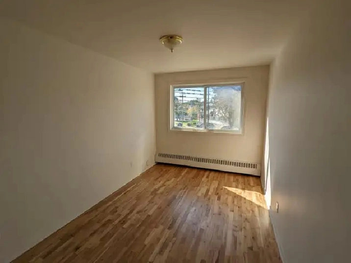 Lachine - 900 à 1075$-Studio/1Chambre - Chauffage eau chaude inc