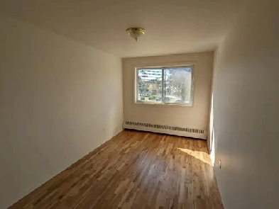 Lachine - 900 à 1075$-Studio/1Chambre - Chauffage eau chaude inc