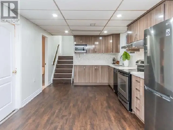 1 BEDROOM RAISED BASEMENT FOR RENT