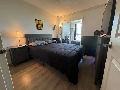 Private Bedroom at the Harbourfront