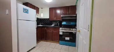 ✨ FURNISHED 1-BED BASEMENT APARTMENT - AVAILABLE JUN 1ST ! ✨