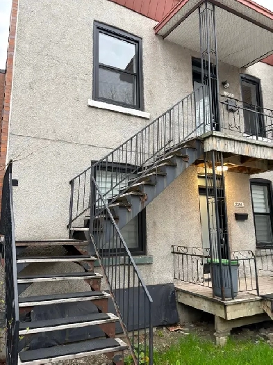 5 1/2 à louer, Montréal, Ville-Marie.
