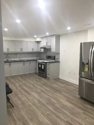 2Bedrooms Legal Basement Apt Pickering : (Taunton/Whites)