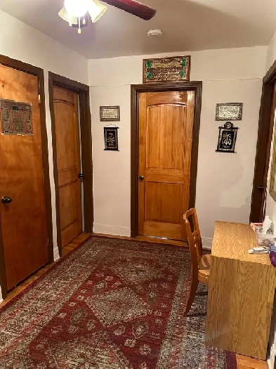 Beau grand 5 1/2 Haut duplex 3 chambres Montreal N