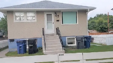 ROOM for RENT in HOUSE. West of St Paul's. SHARED Accommodation.