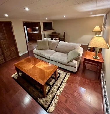 1 Bd Rm   Den - Fully Furnished in Tiverton $1575 Util. Included