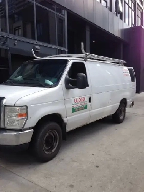 Cargo Van for Small Moving and Deliver (416) 841-0244