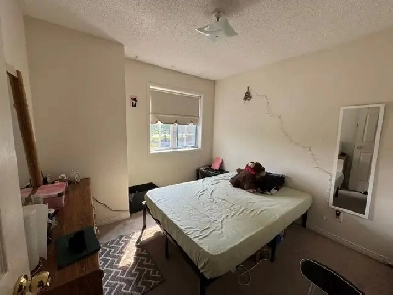 ROOM  FOR RENT