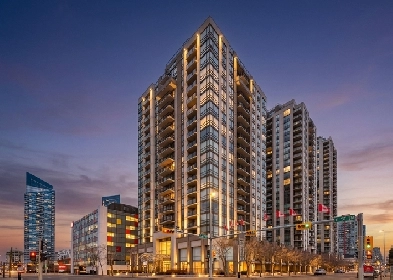 UPDATED 2 BED   DEN 2 BATH DOWNTOWN CALGARY BELTLINE CONDO
