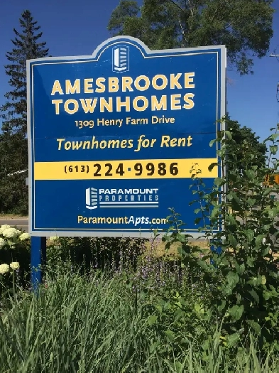 June 1st ~ 2 BEDROOM GARDENHOME ~ $1,999.00