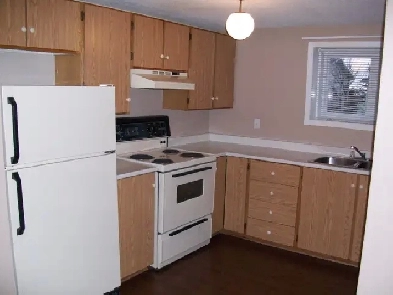 2 bedroom apartment - heat and light included