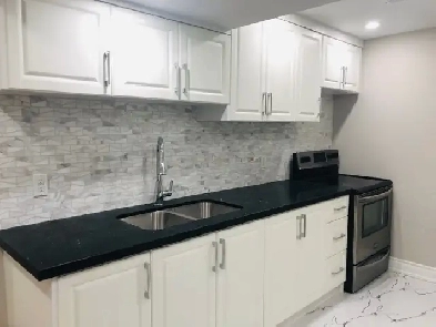 Scarborough room for rent/$700/ 647-474-4543