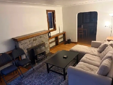Room Available for McMaster University Students – Hamilton