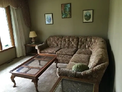 rom for rent