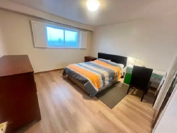 Entire level, 3 bed rooms, private kitchen and bathroom