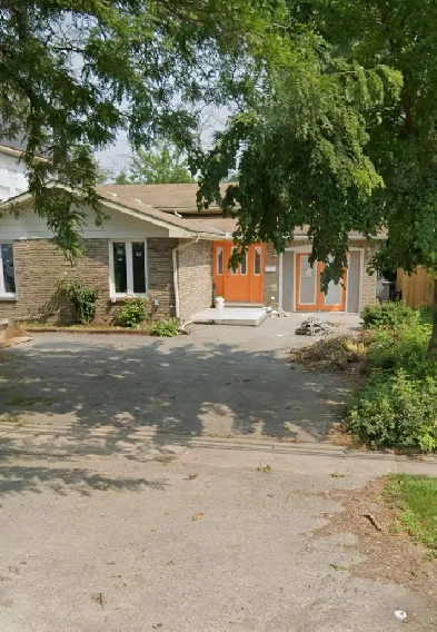 Niagara Falls 2-3 Bedroom APTS all inclusive quiet area