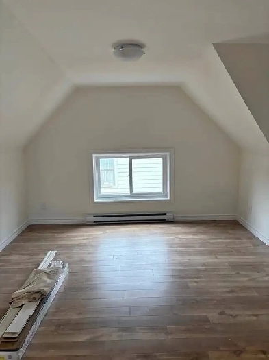 Newly Renovated 2bdrm Apartment for Rent