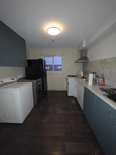 1 Bedroom main floor.