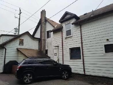 One bedroom apartment 16th Markham ALL INCLUSIVE