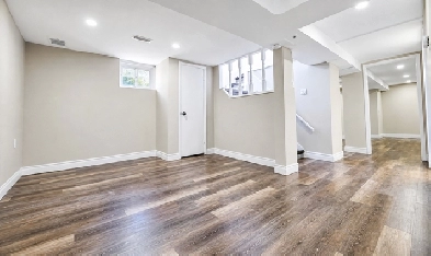 2Bdrm $1800 Newmarket