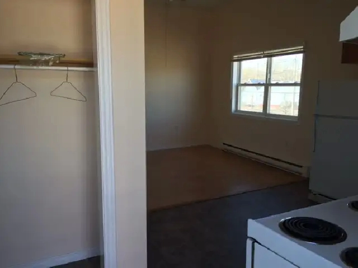 1 APARTMENT FOR RENT ON STATION STREET, MIDDLETON