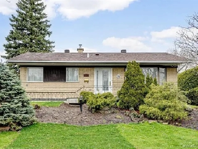 Maison a louer, Fabreville Laval QC.