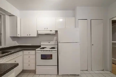 spacious 1-bed unit for rent, Westmount adj, CDN - ID 4471