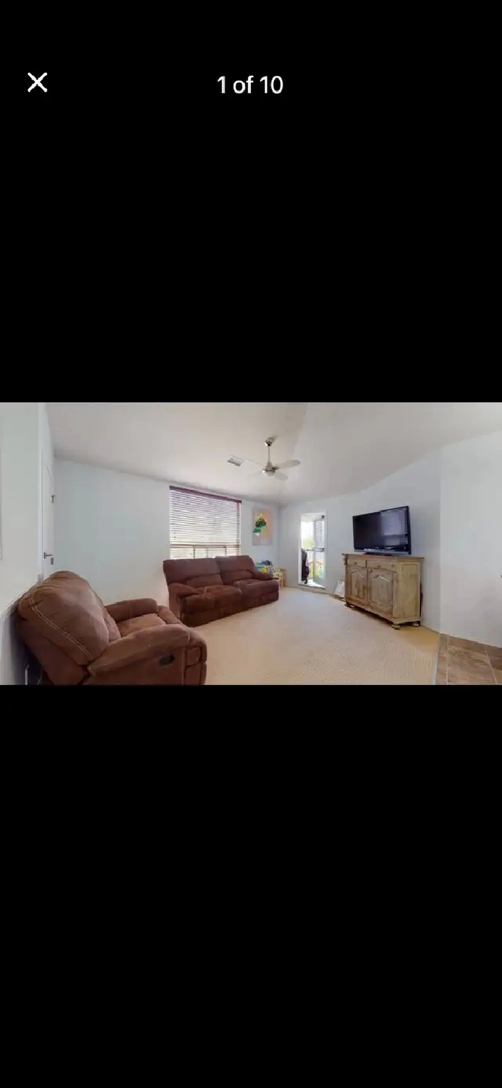 South Edmonton ellerslie townhome 2bed 1 bath JUNE 1st