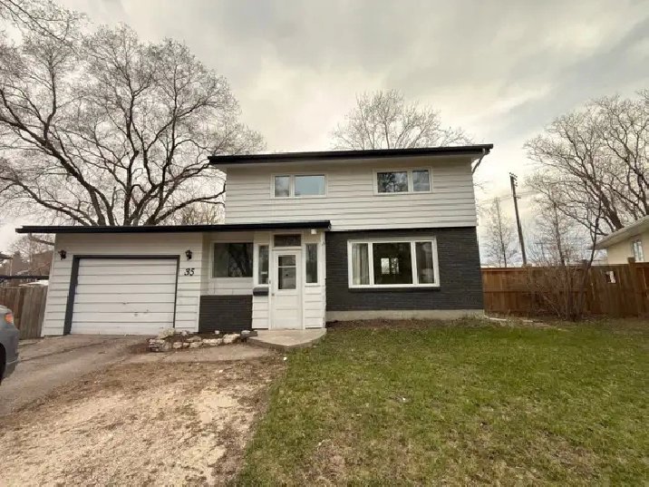 5 Bedrooms and 2.5 bathroom for rent