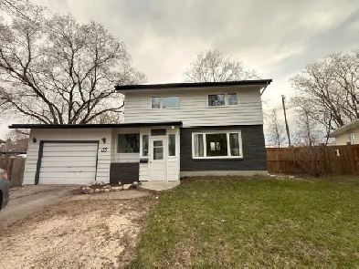 5 Bedrooms and 2.5 bathroom for rent