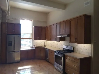 3 Bedroom townhome ,  1 &2 bedroom apartments