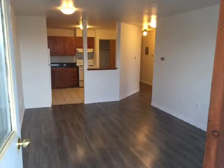 July 1 Spacious 1 Bedroom Apartment $1600 Young Street Halifax
