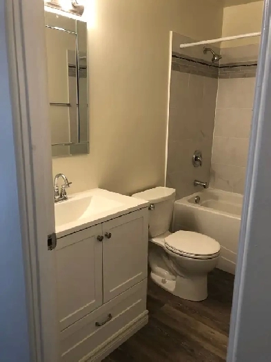 Spacious 2 BR - Great Area