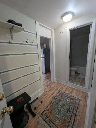 1 bedroom in exclusive S.E. Oakville