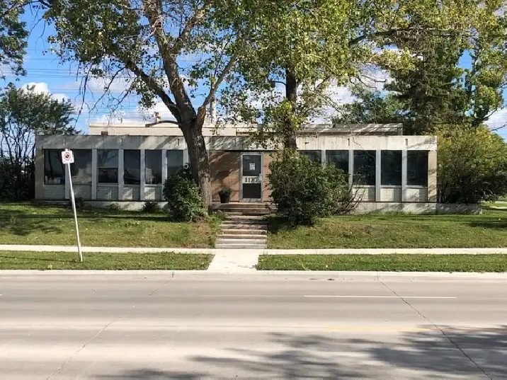 Long-time rental units for office, 1335 sq.Ft