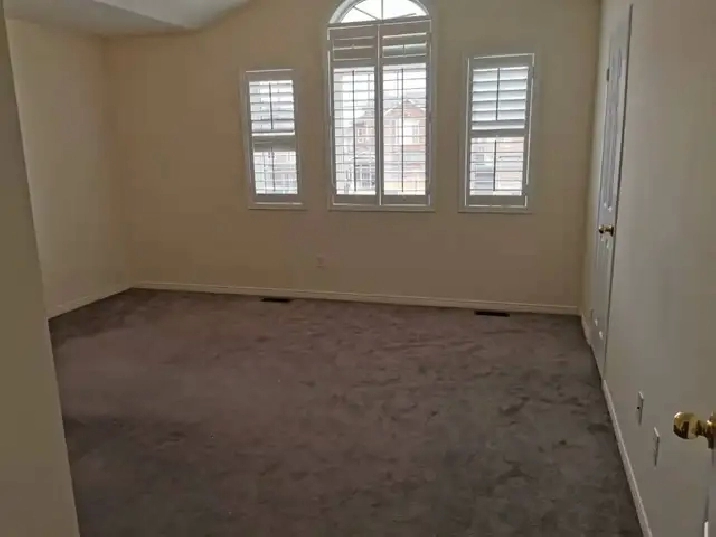 one big master room for rent