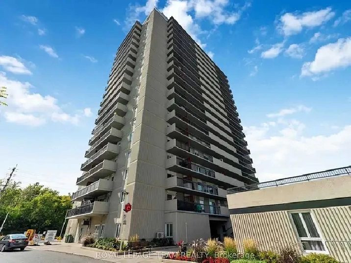 2 bedroom 1 Bath Appartment Available Furnished September 1st