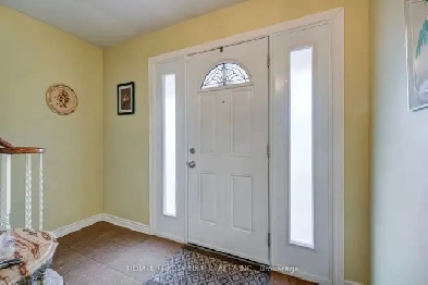 Second Floor Room for Rent - Mississauga
