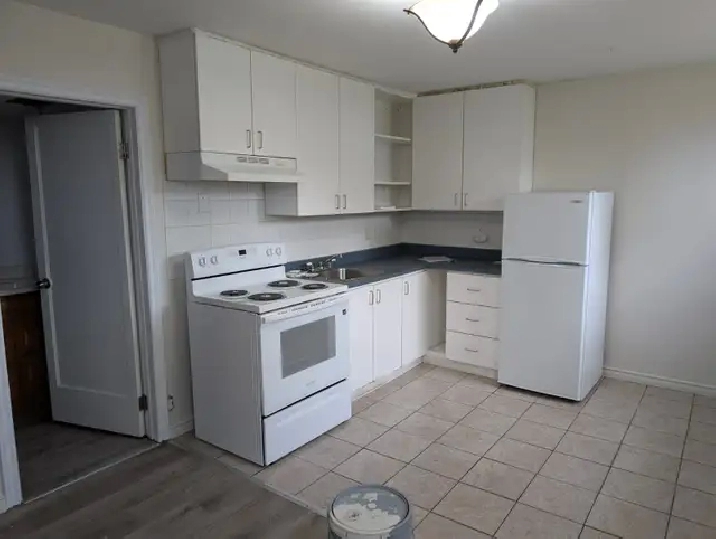 For Rent  1 Bedroom Apartment