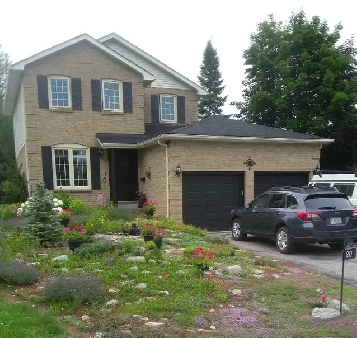 Family home with in-ground pool on quiet cul-de-sac.