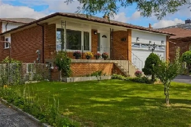 Single room for rent in Sheppard/Victoria Park