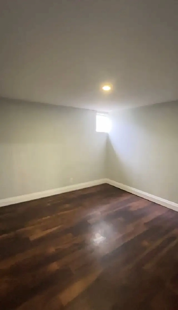 Private room for rent in Barrie
