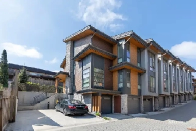 Developers own unit. Townhouse with unmatched features!