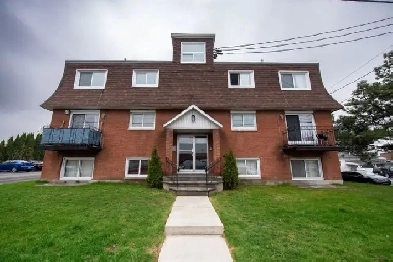 À LOUER -  logement 3½ (1 chambre fermée)