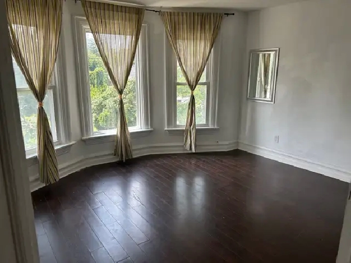 Have two large bedroom for rent