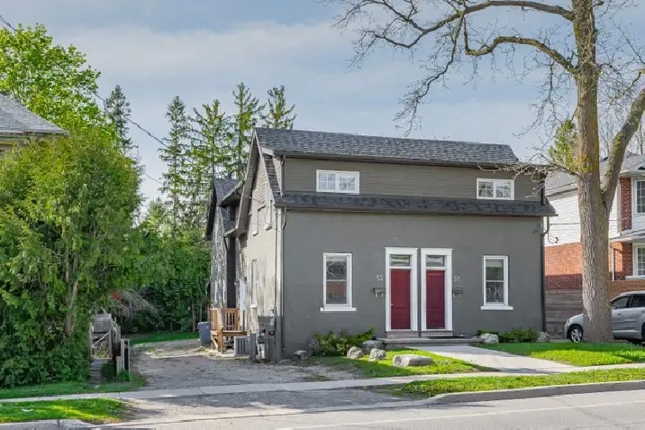 53 College Avenue West - 53 College Avenue Lower Apartment for R