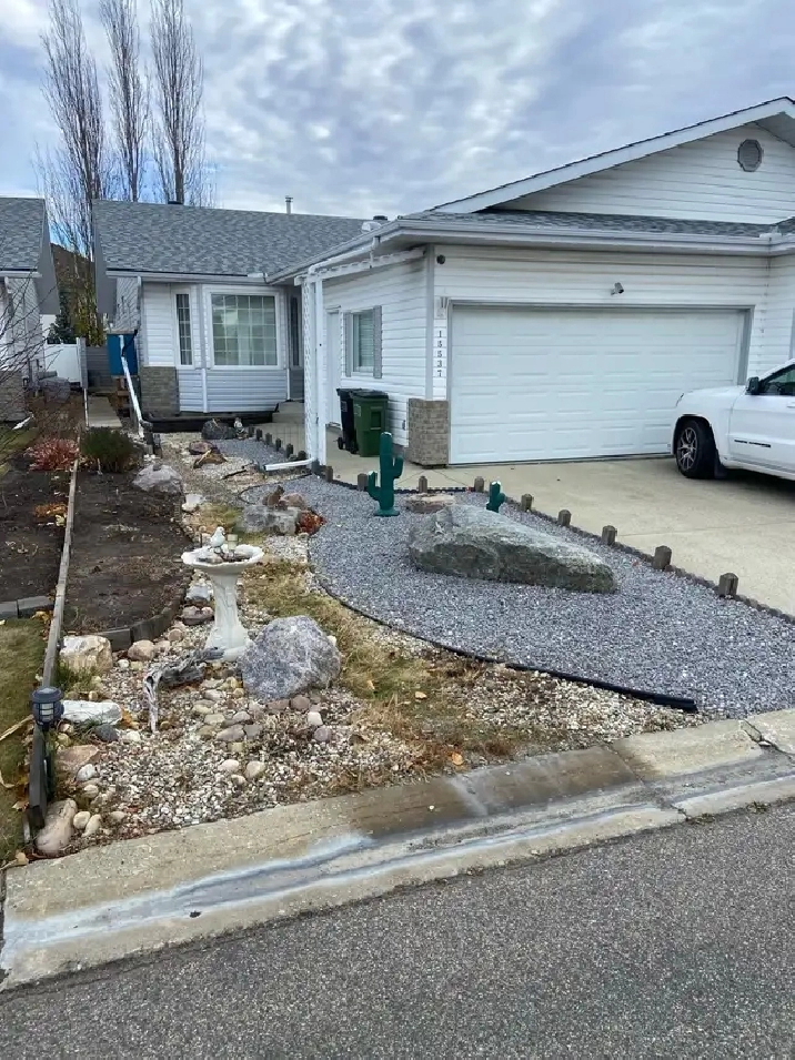 55  over home to rent (Liberty Village Hollick Kenyon)