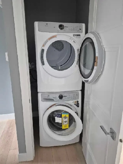 one bedrooms basement suite for rent